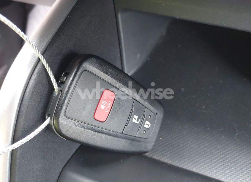 Photo 11 of 2023 Toyota Highlander LE (VIN 5TDKDRAH3PS020742)