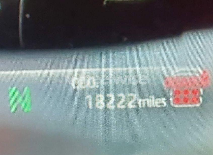 Photo 15 of 2024 Toyota Highlander LE (VIN 5TDKDRAH3RS533041)