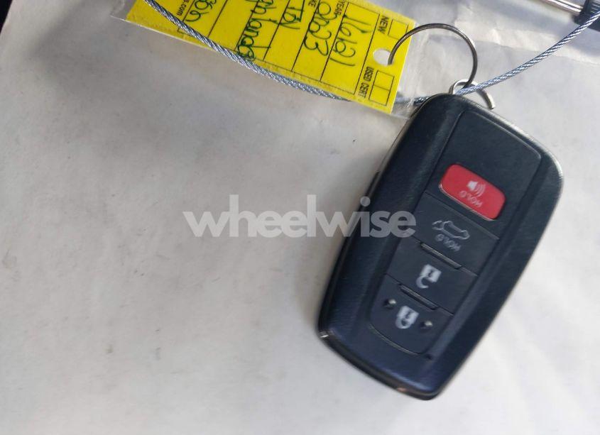 Photo 11 of 2023 Toyota Highlander XLE (VIN 5TDKDRAH4PS028204)