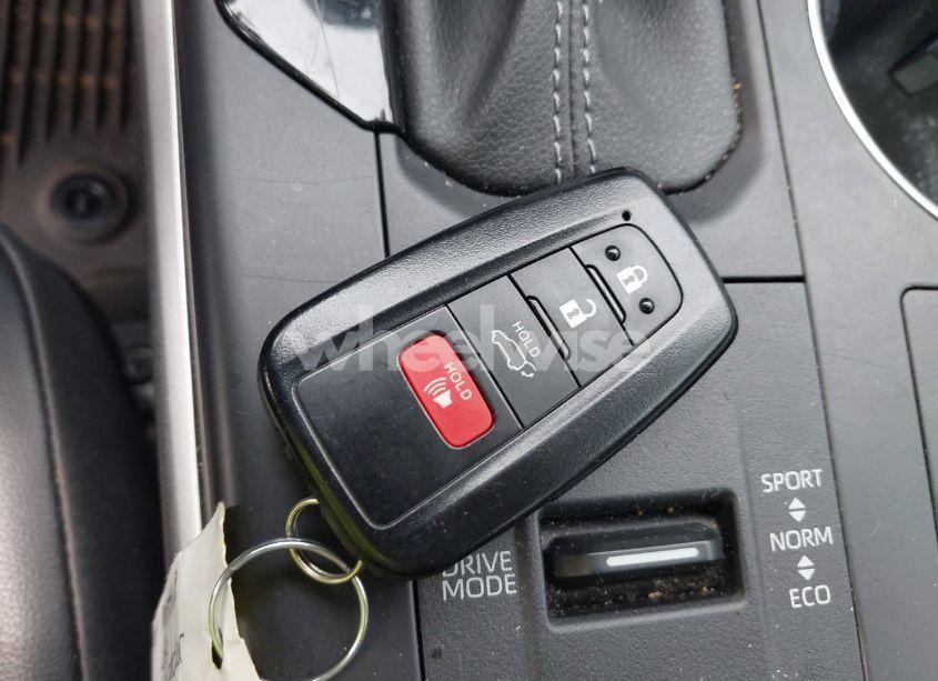 Photo 11 of 2023 Toyota Highlander XLE (VIN 5TDKDRAH4PS040014)