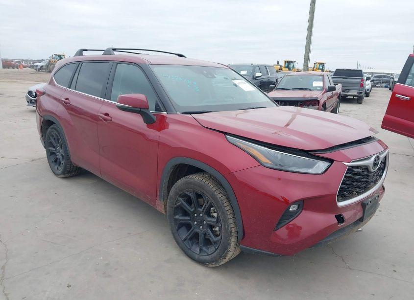 2023 Toyota Highlander LE (VIN 5TDKDRAH4PS509277) main photo