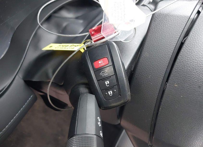 Photo 11 of 2023 Toyota Highlander LE (VIN 5TDKDRAH4PS509277)