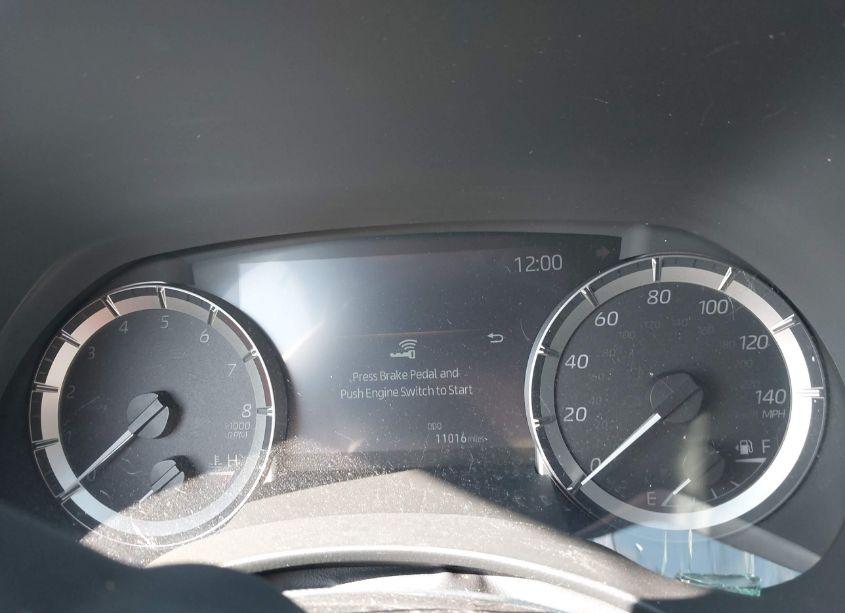 Photo 15 of 2024 Toyota Highlander XSE (VIN 5TDKDRAH4RS529886)