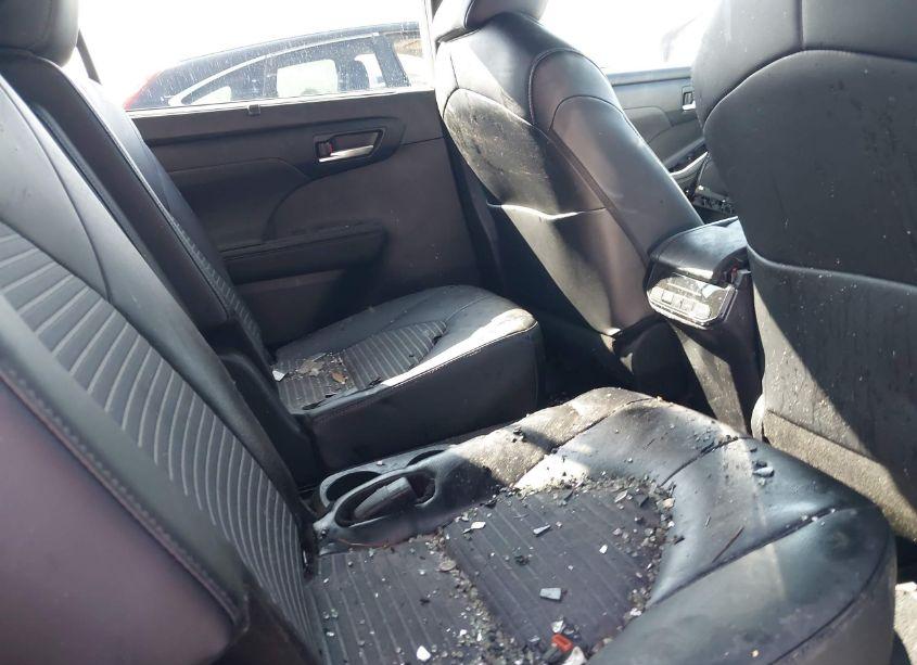 Photo 8 of 2024 Toyota Highlander XSE (VIN 5TDKDRAH4RS529886)
