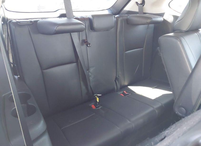 Photo 17 of 2023 Toyota Highlander XLE (VIN 5TDKDRAH5PS025750)