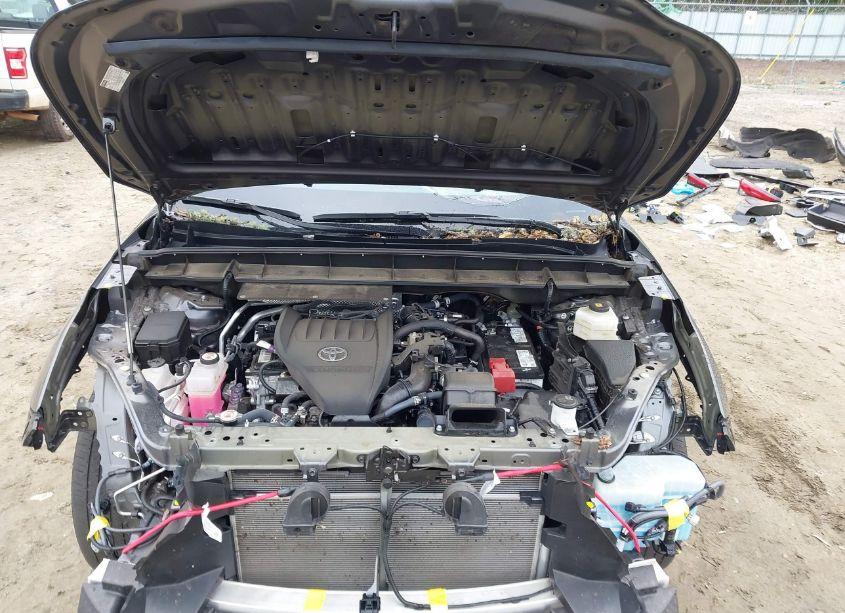 Photo 10 of 2023 Toyota Highlander XLE (VIN 5TDKDRAH5PS032214)