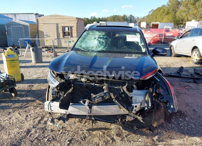 Photo 13 of 2023 Toyota Highlander XLE (VIN 5TDKDRAH5PS043164)