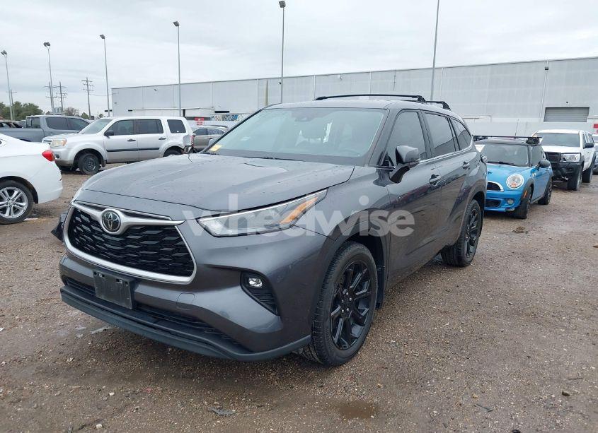 Photo 2 of 2023 Toyota Highlander LE (VIN 5TDKDRAH5PS509207)