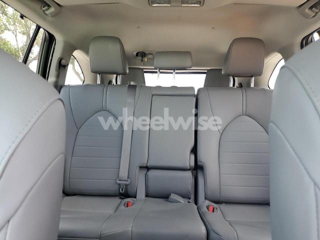 Photo 6 of 2025 TOYOTA HIGHLANDER LE (VIN 5TDKDRAH5SS552969)