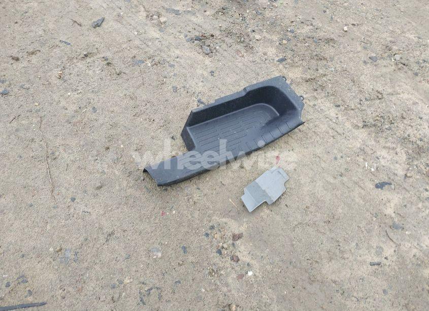 Photo 12 of 2023 Toyota Highlander LIMITED (VIN 5TDKDRAH7PS043196)