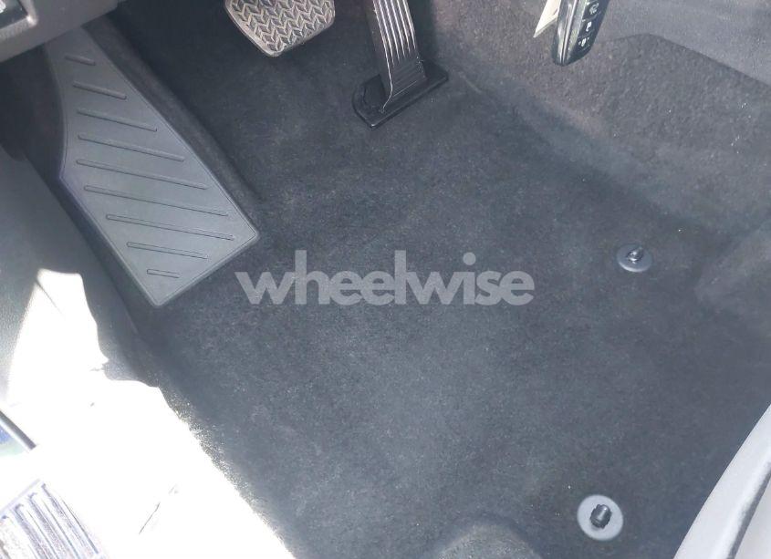 Photo 18 of 2023 Toyota Highlander LIMITED (VIN 5TDKDRAH7PS043196)