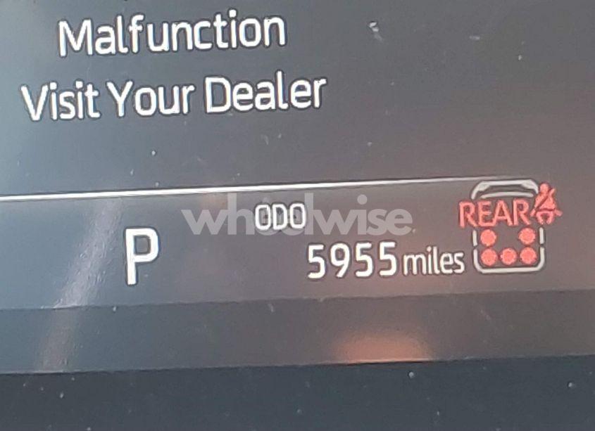 Photo 16 of 2024 Toyota Highlander XSE (VIN 5TDKDRAH7RS532779)