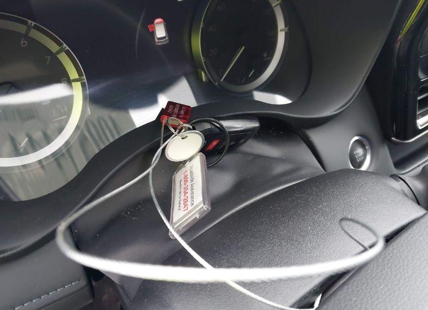 Photo 11 of 2024 Toyota Highlander LE (VIN 5TDKDRAH8RS054761)