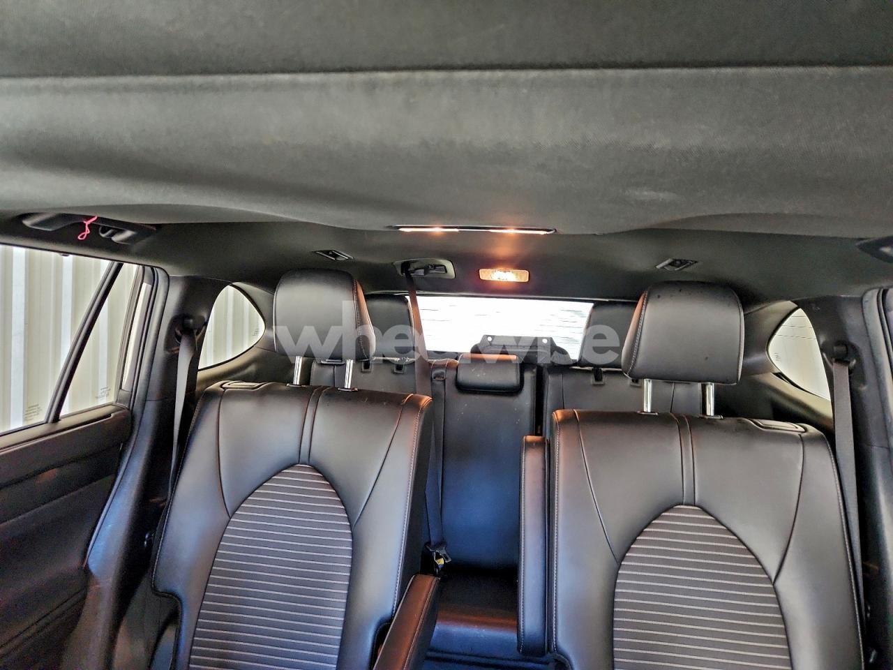 Photo 10 of 2024 TOYOTA HIGHLANDER LE (VIN 5TDKDRAH8RS536775)