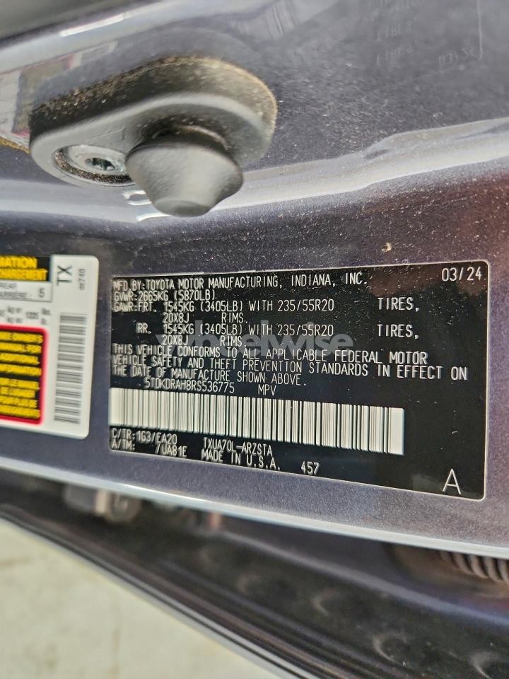 Photo 14 of 2024 TOYOTA HIGHLANDER LE (VIN 5TDKDRAH8RS536775)