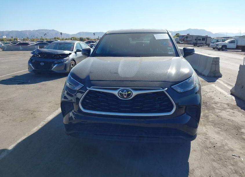 Photo 12 of 2023 Toyota Highlander L (VIN 5TDKDRAH9PS048397)