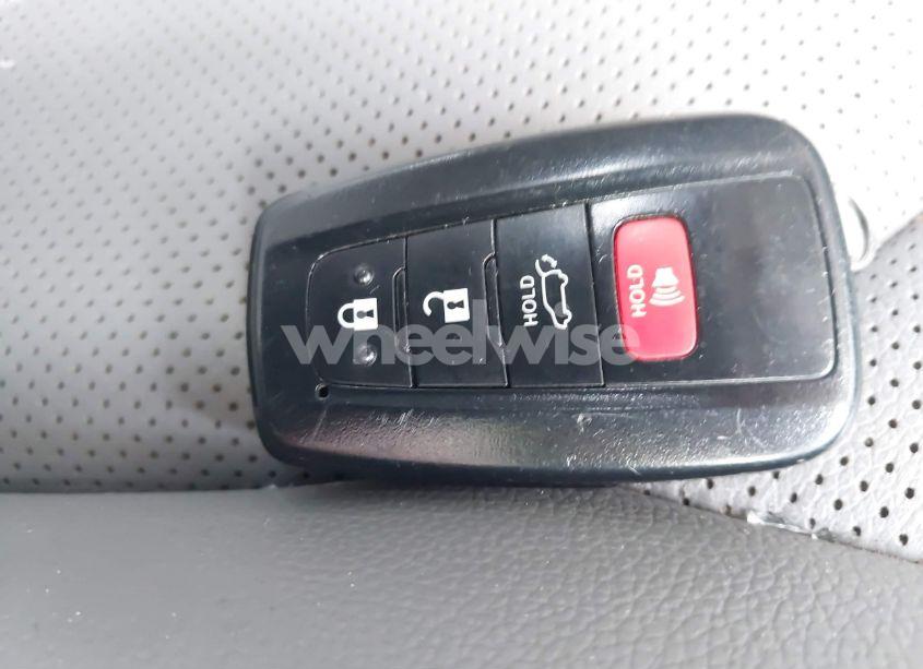 Photo 11 of 2023 Toyota Highlander LIMITED (VIN 5TDKDRAH9PS501742)