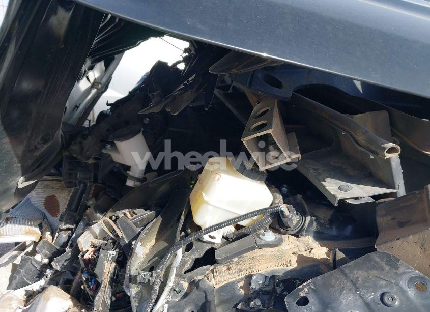 Photo 10 of 2023 Toyota Highlander XLE (VIN 5TDKDRAHXPS001167)