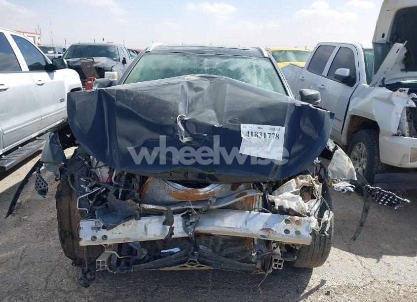 Photo 12 of 2023 Toyota Highlander XLE (VIN 5TDKDRAHXPS001167)