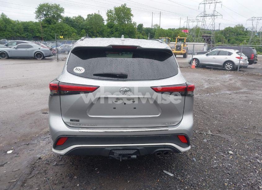 Photo 16 of 2023 Toyota Highlander XSE (VIN 5TDKDRBH0PS509145)