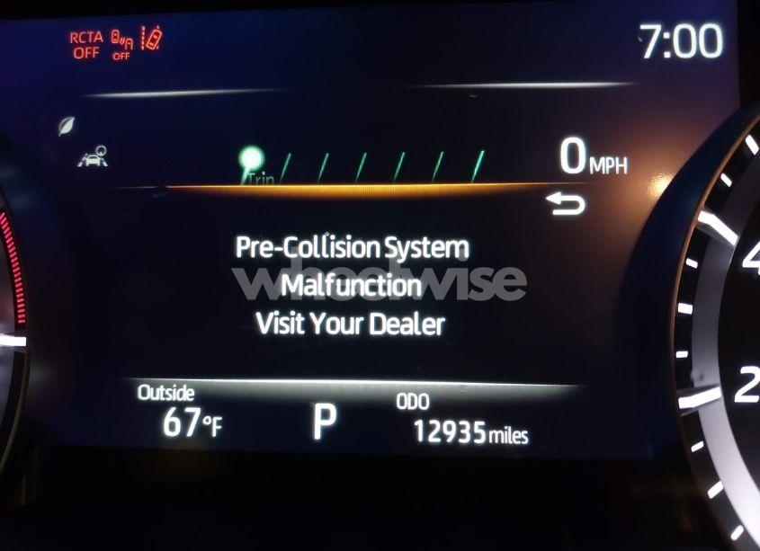 Photo 7 of 2024 Toyota Highlander XSE (VIN 5TDKDRBH2RS528556)