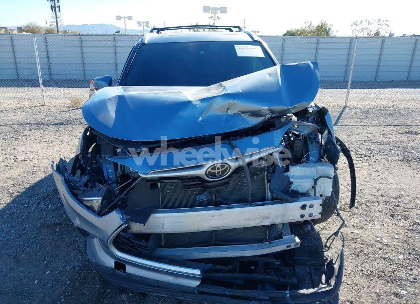 Photo 12 of 2023 Toyota Highlander XLE (VIN 5TDKDRBH3PS504019)