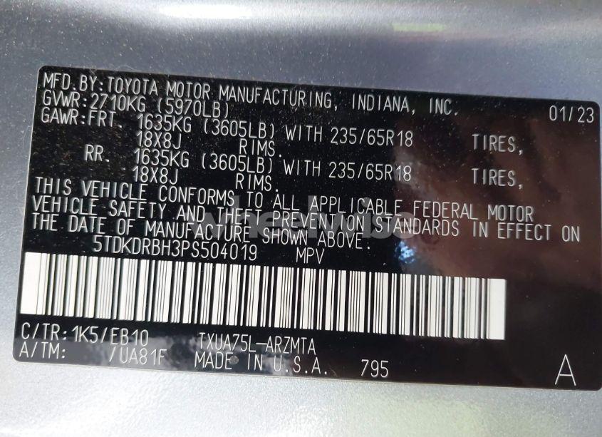 Photo 9 of 2023 Toyota Highlander XLE (VIN 5TDKDRBH3PS504019)