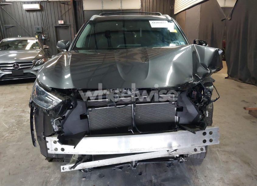 Photo 13 of 2023 Toyota Highlander XLE (VIN 5TDKDRBH4PS009022)