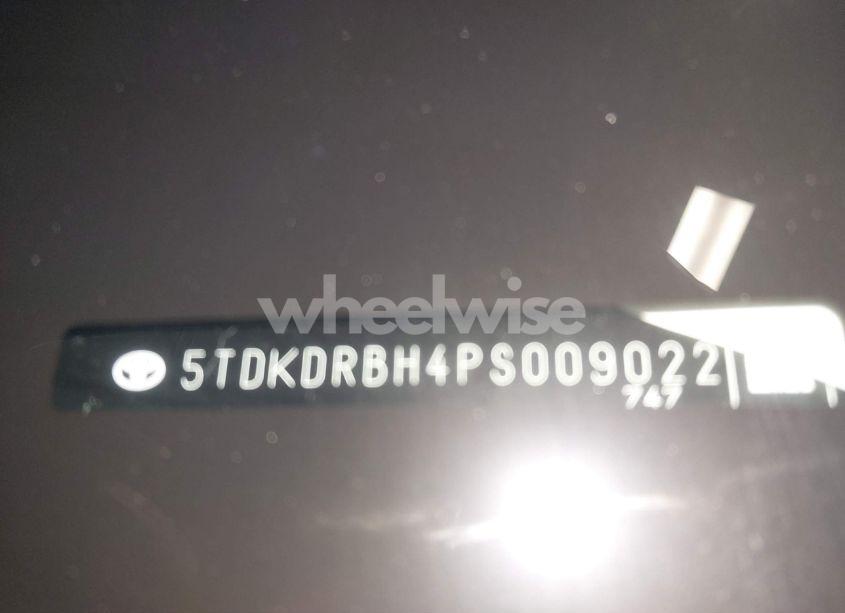 Photo 18 of 2023 Toyota Highlander XLE (VIN 5TDKDRBH4PS009022)