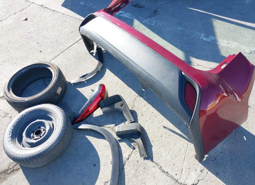 Photo 12 of 2023 Toyota Highlander XLE (VIN 5TDKDRBH4PS041579)