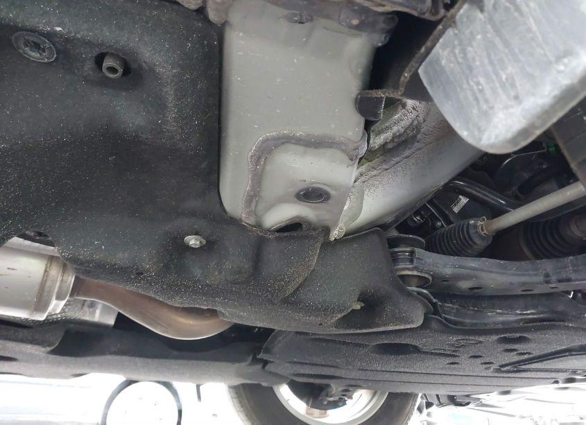 Photo 17 of 2024 Toyota Highlander LE (VIN 5TDKDRBH4RS537730)