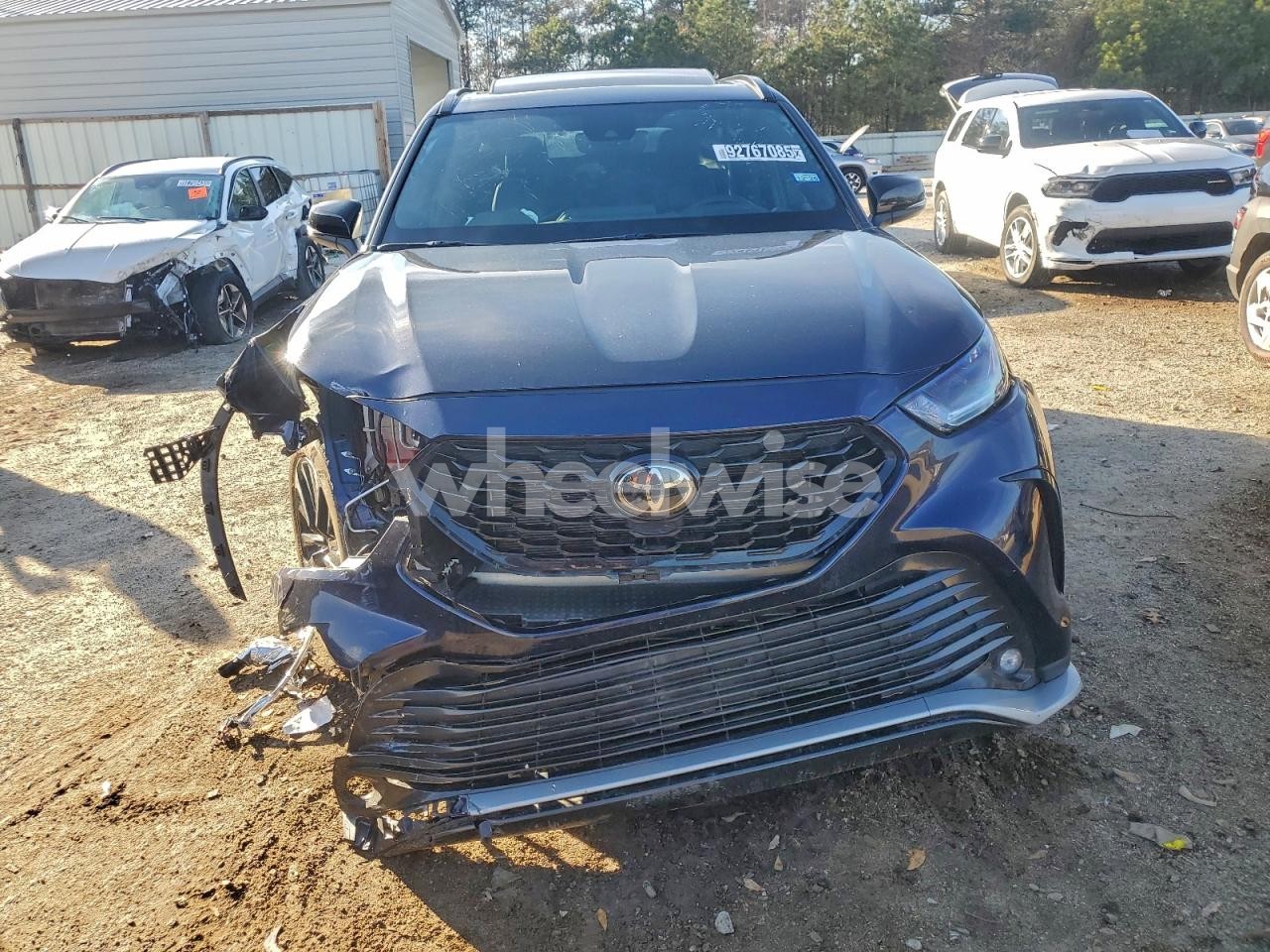 Photo 5 of 2025 TOYOTA HIGHLANDER LE (VIN 5TDKDRBH4SS576453)