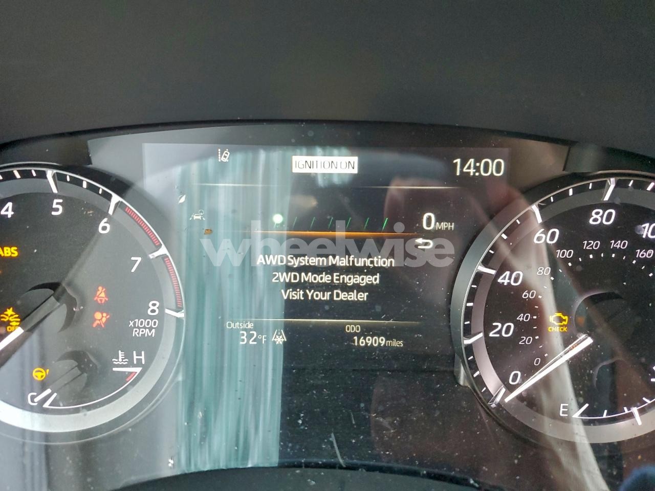 Photo 9 of 2025 TOYOTA HIGHLANDER LE (VIN 5TDKDRBH4SS587484)