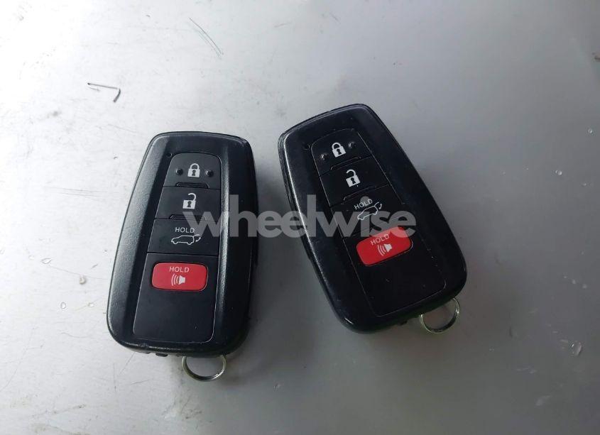 Photo 11 of 2023 Toyota Highlander XLE (VIN 5TDKDRBH6PS500241)