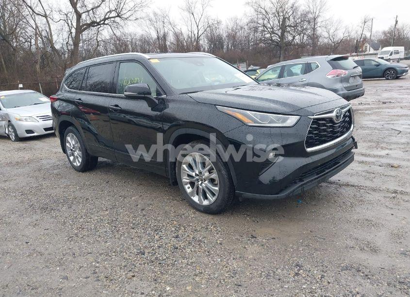 2023 Toyota Highlander LIMITED (VIN 5TDKDRBH7PS017289) main photo