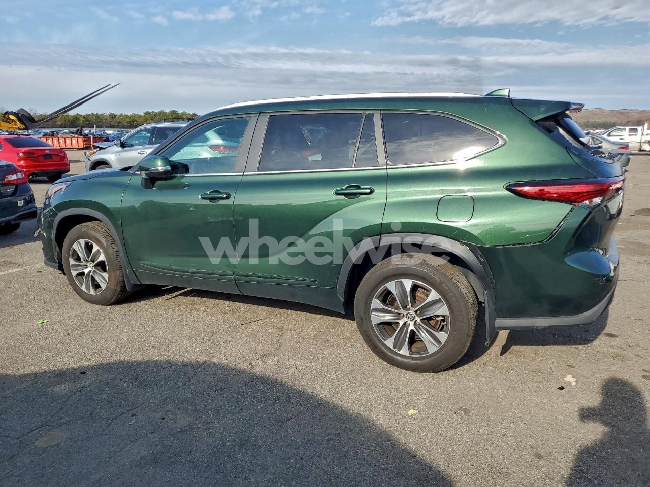 Photo 2 of 2023 TOYOTA HIGHLANDER L (VIN 5TDKDRBH8PS500287)