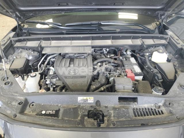 Photo 11 of 2025 TOYOTA HIGHLANDER LE (VIN 5TDKDRBH8SS585172)