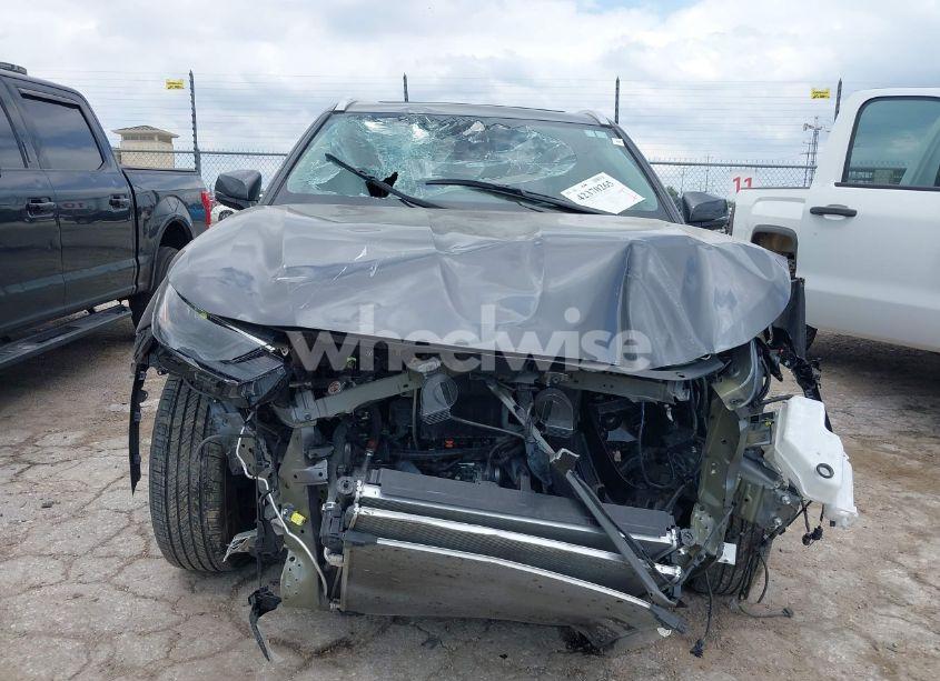 Photo 12 of 2023 Toyota Highlander XLE (VIN 5TDKDRBHXPS017948)