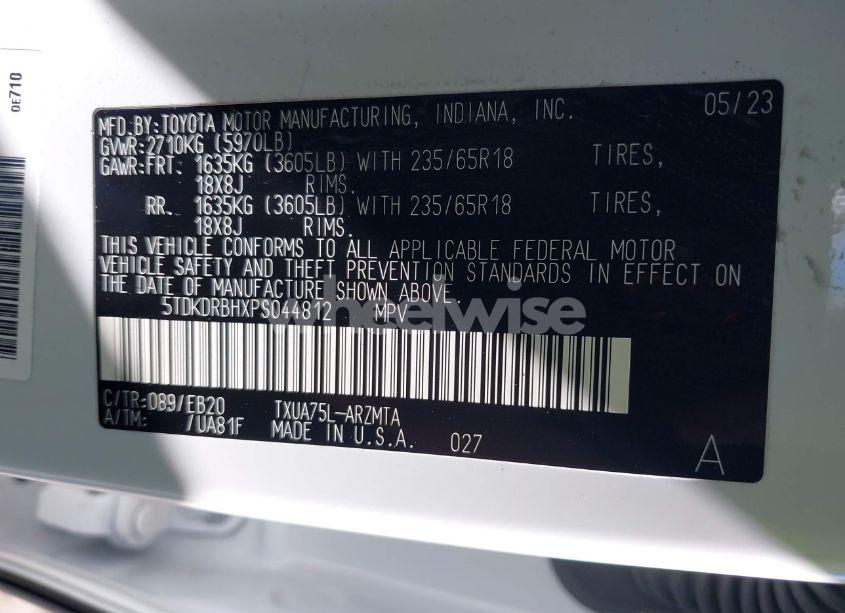 Photo 9 of 2023 Toyota Highlander XLE (VIN 5TDKDRBHXPS044812)