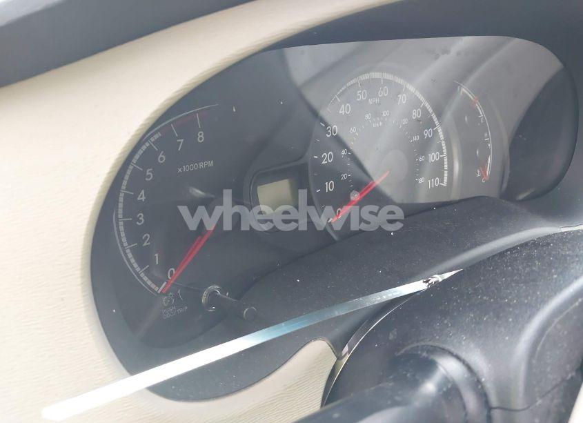 Photo 7 of 2011 Toyota Sienna (VIN 5TDKK3DC0BS025523)