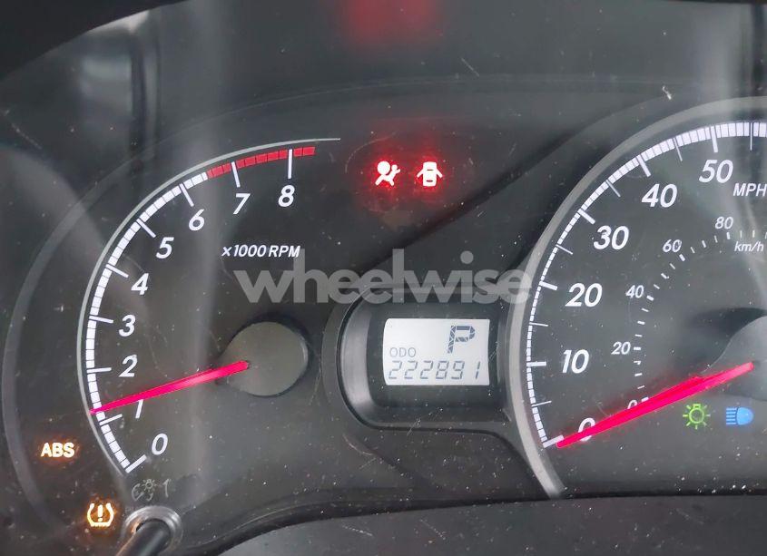 Photo 15 of 2011 Toyota Sienna LE V6 (VIN 5TDKK3DC0BS044928)