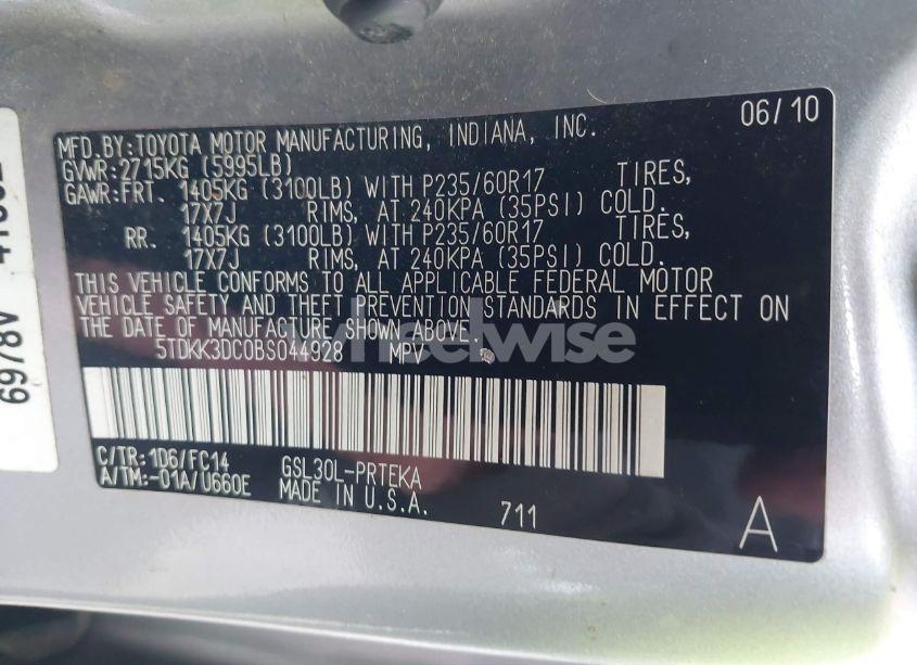 Photo 9 of 2011 Toyota Sienna LE V6 (VIN 5TDKK3DC0BS044928)