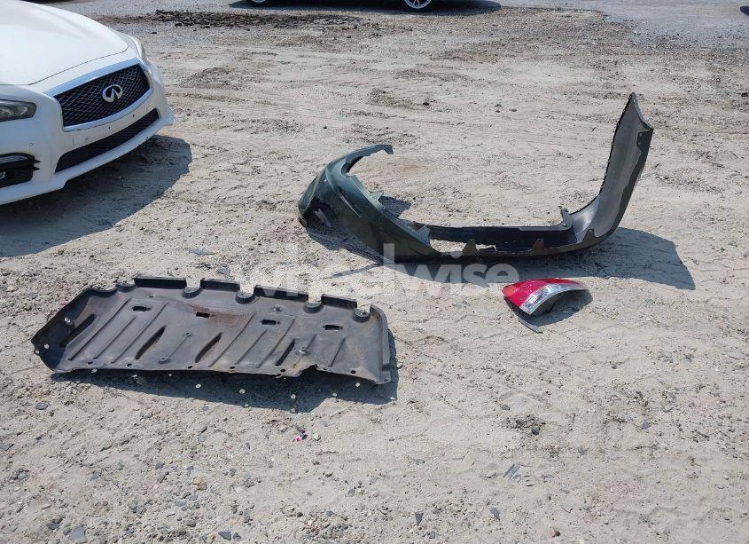 Photo 12 of 2011 Toyota Sienna LE V6 (VIN 5TDKK3DC0BS052186)