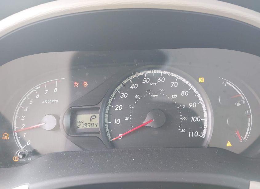 Photo 7 of 2011 Toyota Sienna LE V6 (VIN 5TDKK3DC0BS052737)