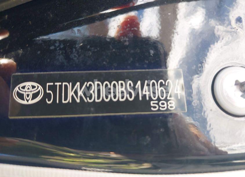 Photo 9 of 2011 Toyota Sienna LE V6 (VIN 5TDKK3DC0BS140624)