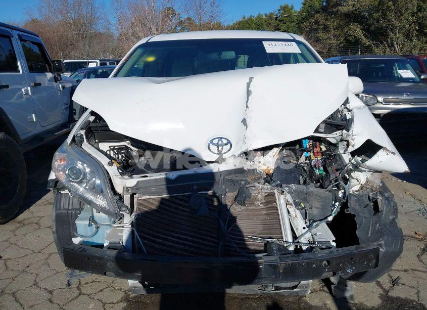 Photo 12 of 2013 Toyota Sienna LE V6 8 PASSENGER (VIN 5TDKK3DC0DS339806)