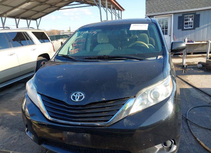 Photo 12 of 2013 Toyota Sienna LE V6 8 PASSENGER (VIN 5TDKK3DC0DS368836)