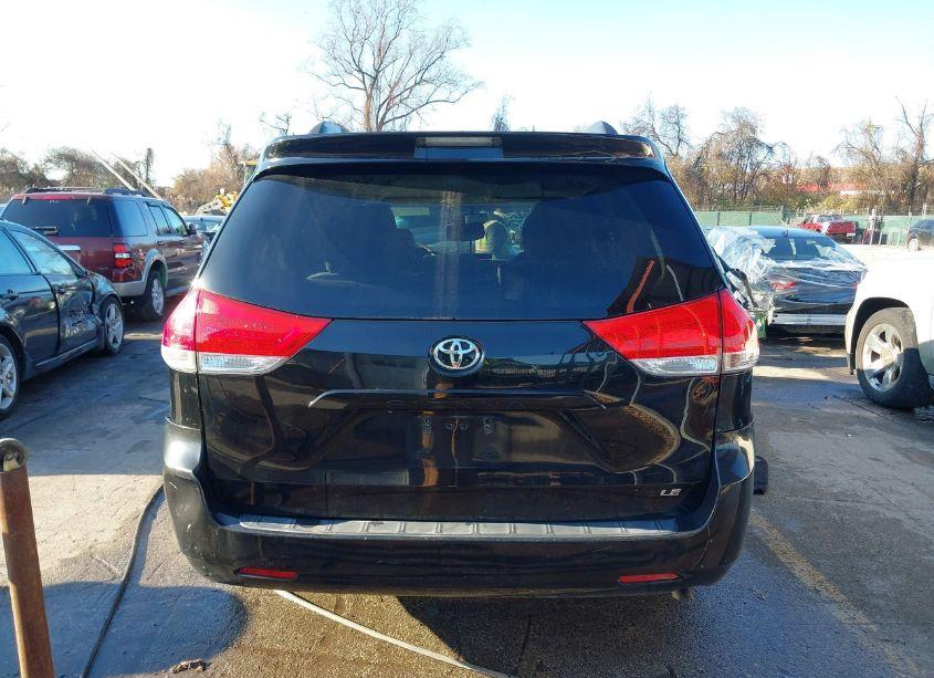 Photo 16 of 2013 Toyota Sienna LE V6 8 PASSENGER (VIN 5TDKK3DC0DS368836)