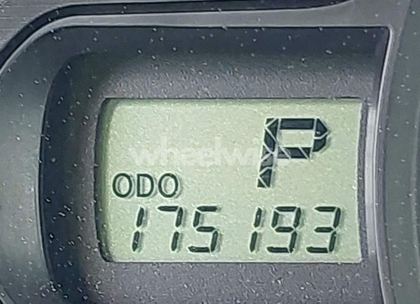 Photo 15 of 2013 Toyota Sienna LE V6 7 PASSENGER AUTO ACCESS SEAT/LE V6 8 PASSENGER (VIN 5TDKK3DC0DS386298)