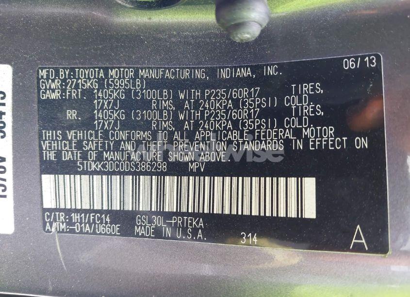 Photo 9 of 2013 Toyota Sienna LE V6 7 PASSENGER AUTO ACCESS SEAT/LE V6 8 PASSENGER (VIN 5TDKK3DC0DS386298)